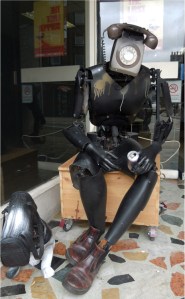 Cambridge telephone statue